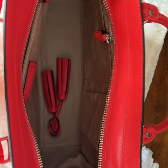 Women’s leather Coach purse - Picture 3 of 3